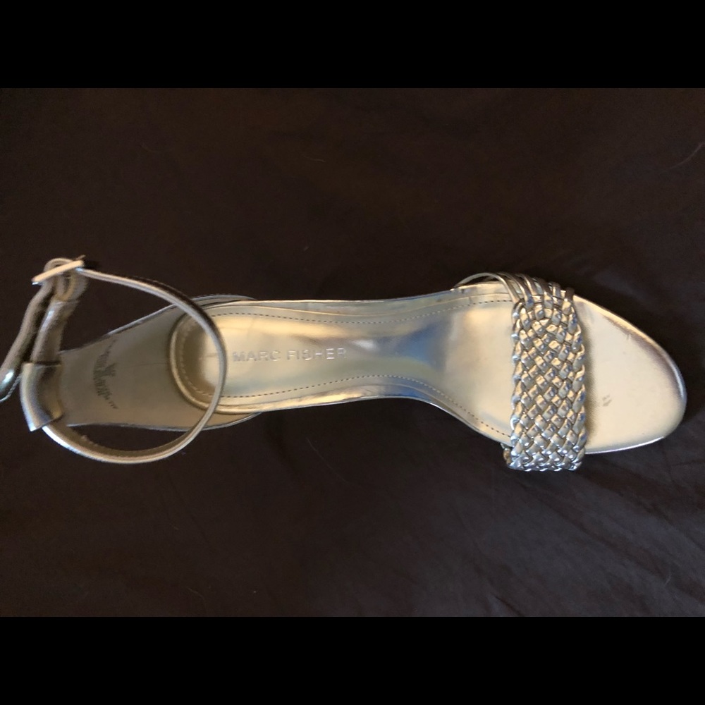 Marc Fisher gold heels